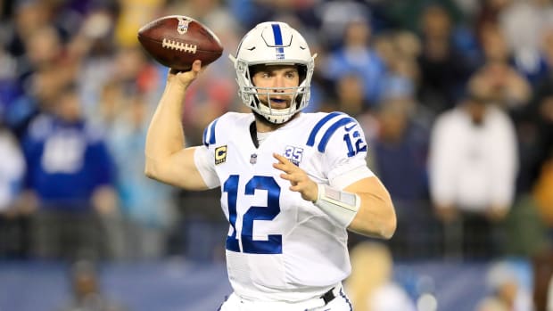 andrew-luck-colts-qb-titans.jpg